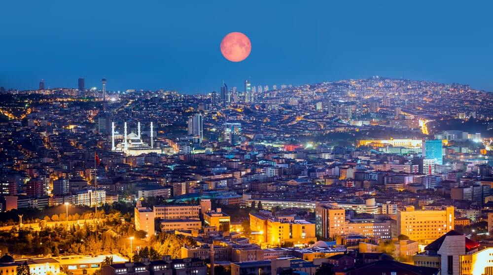 Cam Balkon Sistemlerinde Kalite ve Estetik Çözümler